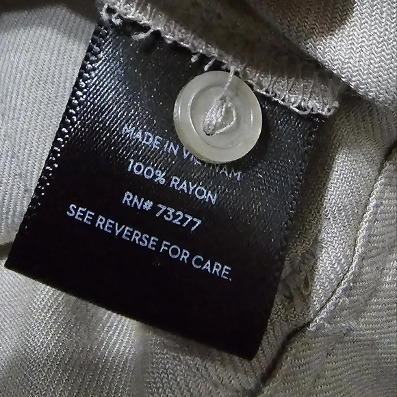 Simply Vera Wang Wide Cropped Leg Utility Jumpsuit in Khaki, Belted, XXL, EUC! - Picture 13 of 13